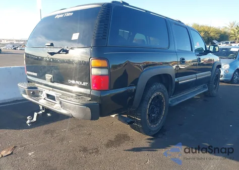 2005 Chevrolet Suburban 1500 Ls из США, поврежденный, VIN 3GNEC16ZX5G288483